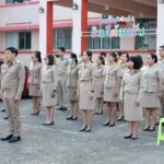 สพป.จันทบุรี เขต 2 ร่วมกิจกรรมเข้าแถวเคารพธงชาติ สวดมนต์ไหว้พระ และกล่าวคำปฏิญญาณเขตพื้นที่สุจริตและเป็นข้าราชการที่ดี
