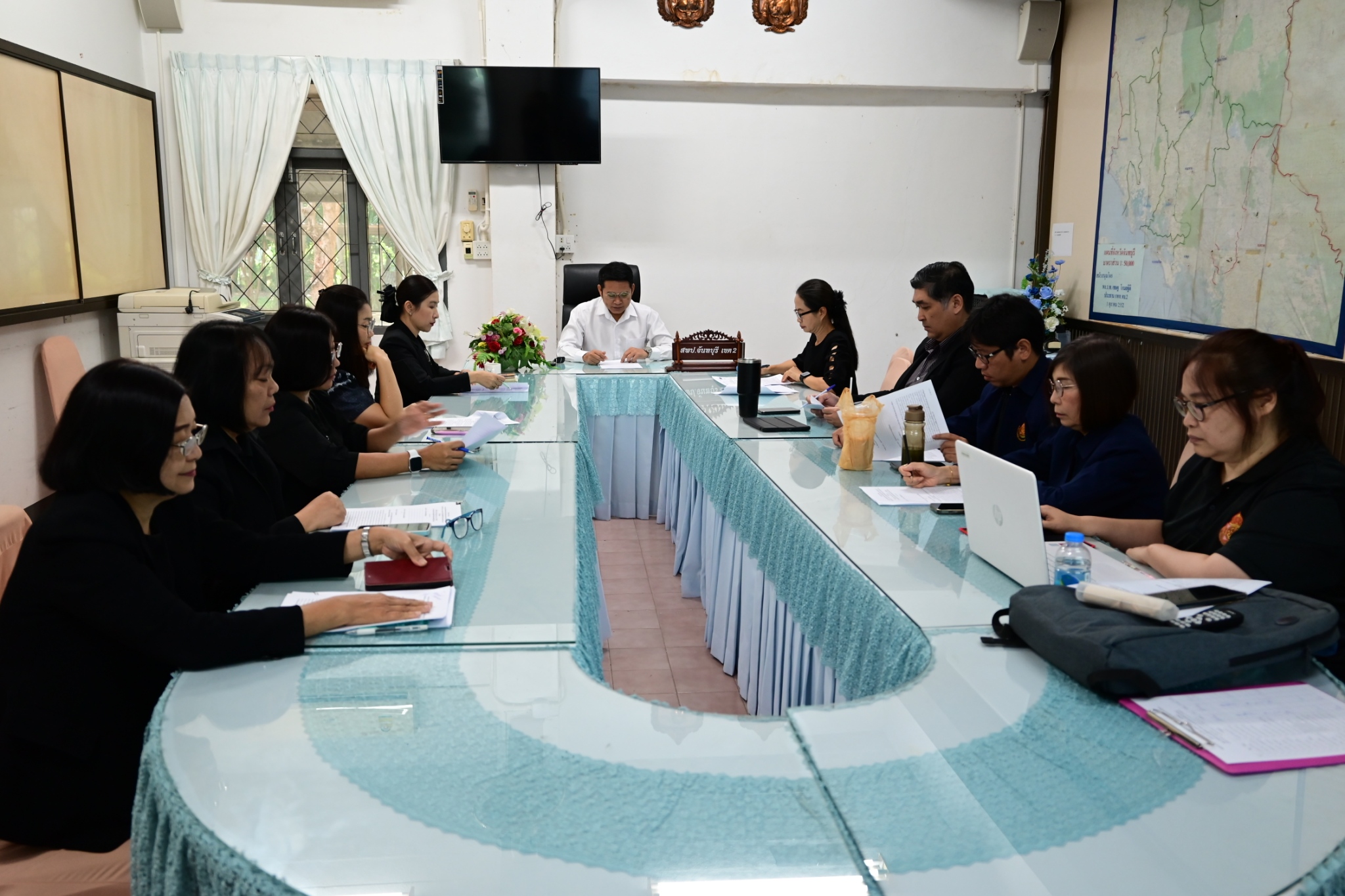 การประชุมคณะกรรมการพิจารณาให้ความเห็นชอบแผนบริหารจัดการโรงเรียนขยายโอกาสทางการศึกษา ระยะ 5 ปี (ปีการศึกษา 2569-2573) ของ สพป.จันทบุรี เขต 2