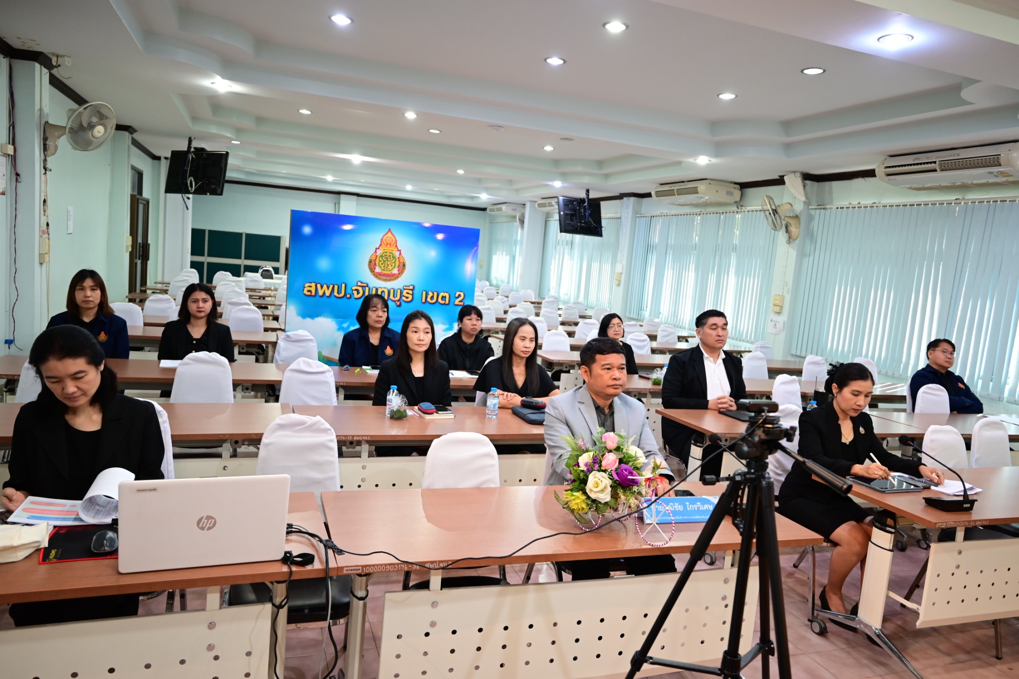การรายงานข้อมูลผลการดำเนินงานในระบบติดตามและประเมินผลแห่งชาติ (eMENSCR) ประจำปีงบประมาณ พ.ศ. 2569 สังกัด สพฐ.